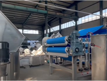 apple juice press.png